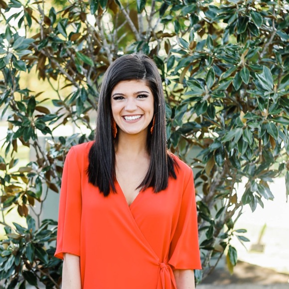 Meet your Posher, Mia - Picture 1 of 1